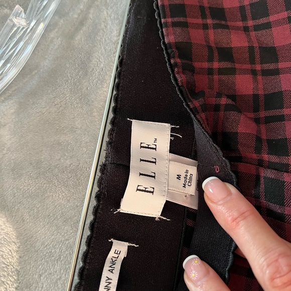 Elle Brand, skinny ankle, size medium pants - Picture 3 of 4